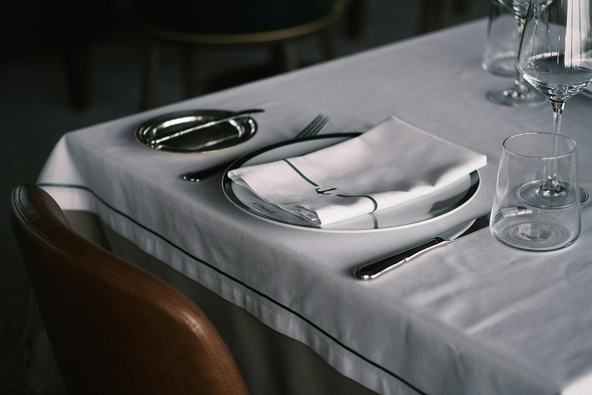 Table-Setting-001